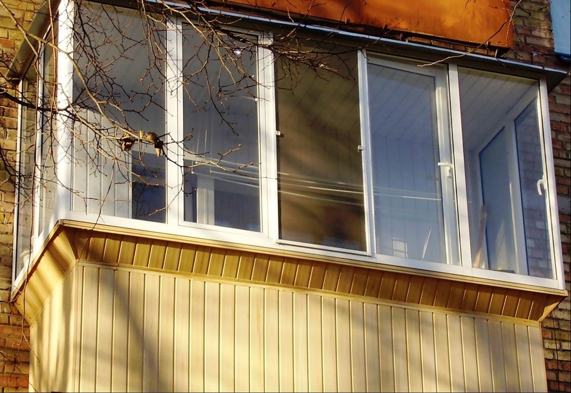 остекление балконов и лоджий пластиковыми окнами
